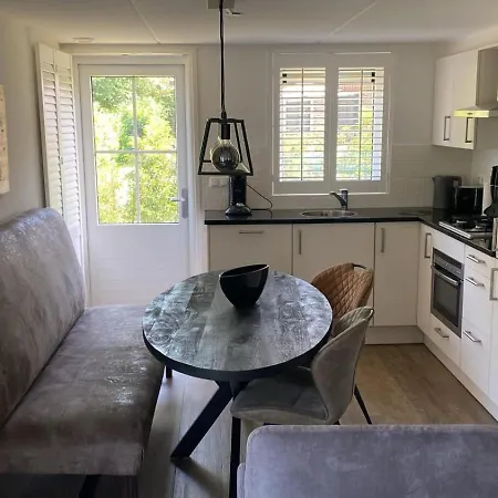 Eendje 2 I Luxe Recreatiewoning Met Hottub *
